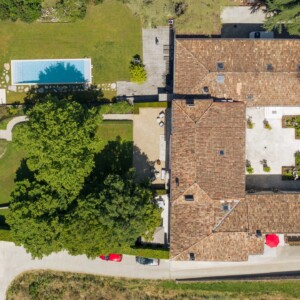 Vue du ciel du château Franc Mayne.