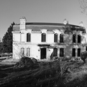 Façade de Picoron avant l'intervention de l'atelier Renan Rousselot.